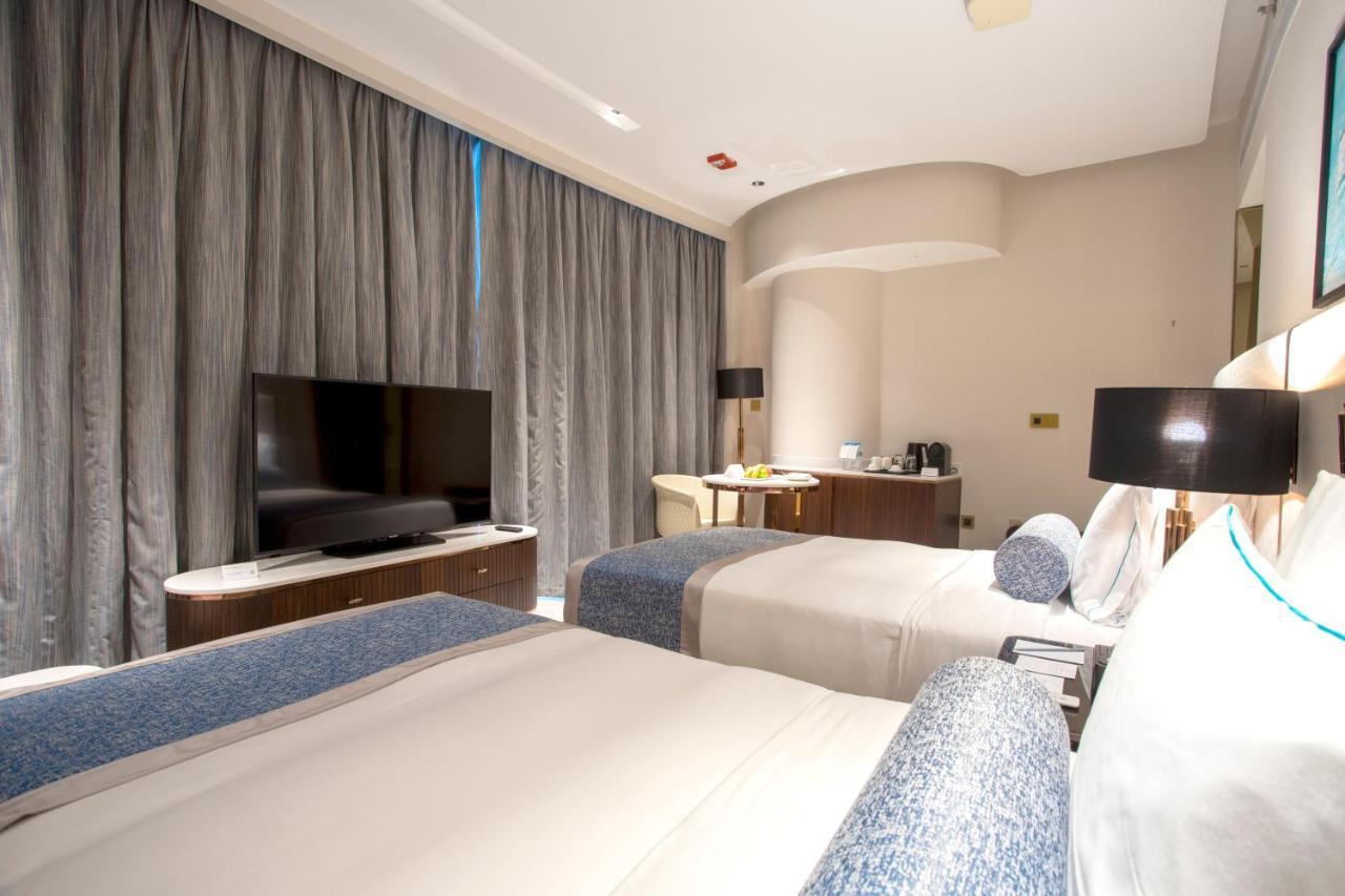 Century Marina Hotel - Lusail מראה חיצוני תמונה Deluxe Room